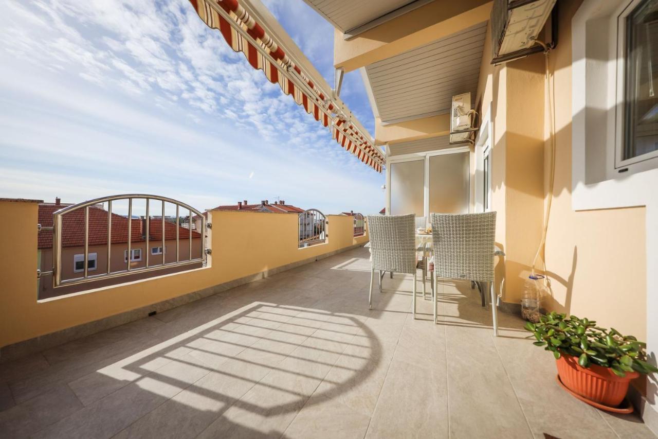 Apartments Mira Zadar Exteriör bild